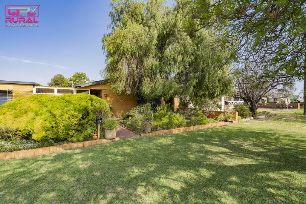 71 Elizabeth Street, Narrandera NSW 2700 - photo 31