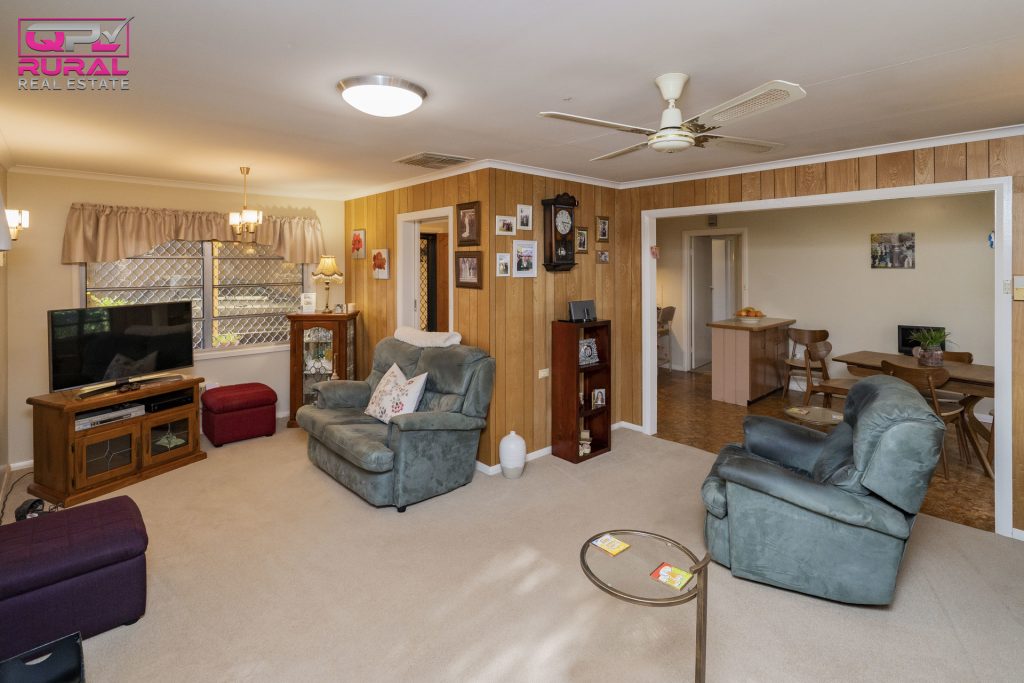 71 Elizabeth Street, Narrandera NSW 2700 - photo 7