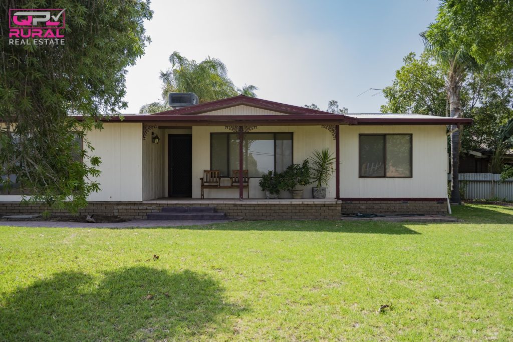 2 Japonica Place, Narrandera NSW 2700 - McGrath Riverina