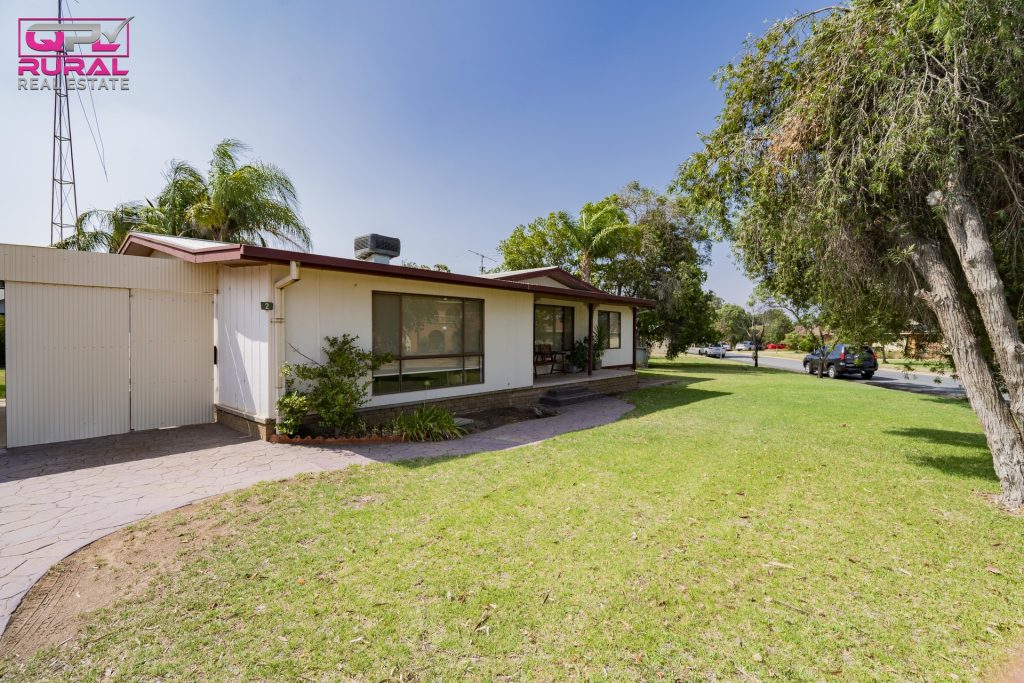 2 Japonica Place, Narrandera NSW 2700 - photo 23