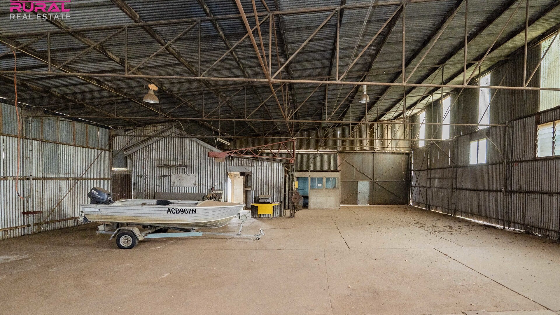 75 Hoskins Street, Temora NSW 2666 - photo 12