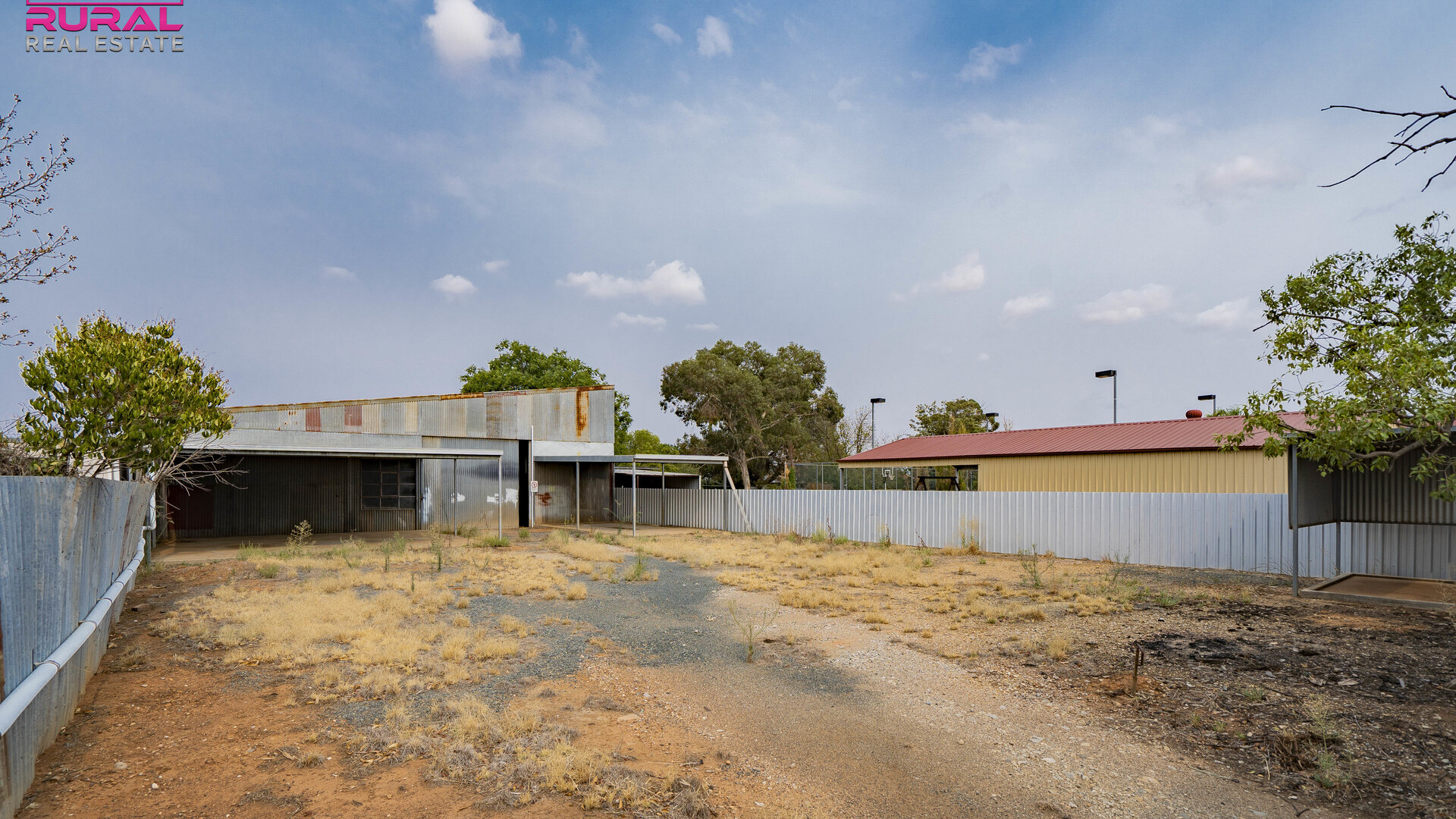 75 Hoskins Street, Temora NSW 2666 - photo 14