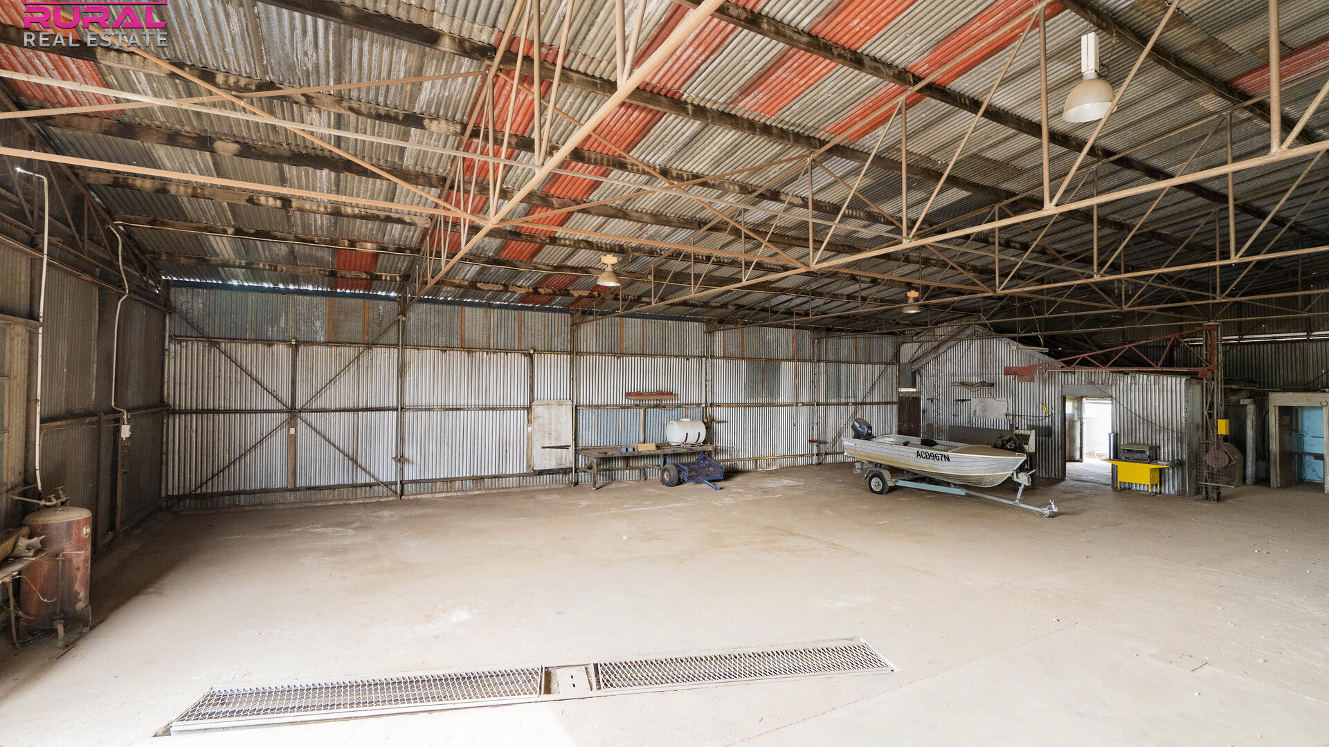75 Hoskins Street, Temora NSW 2666 - photo 8