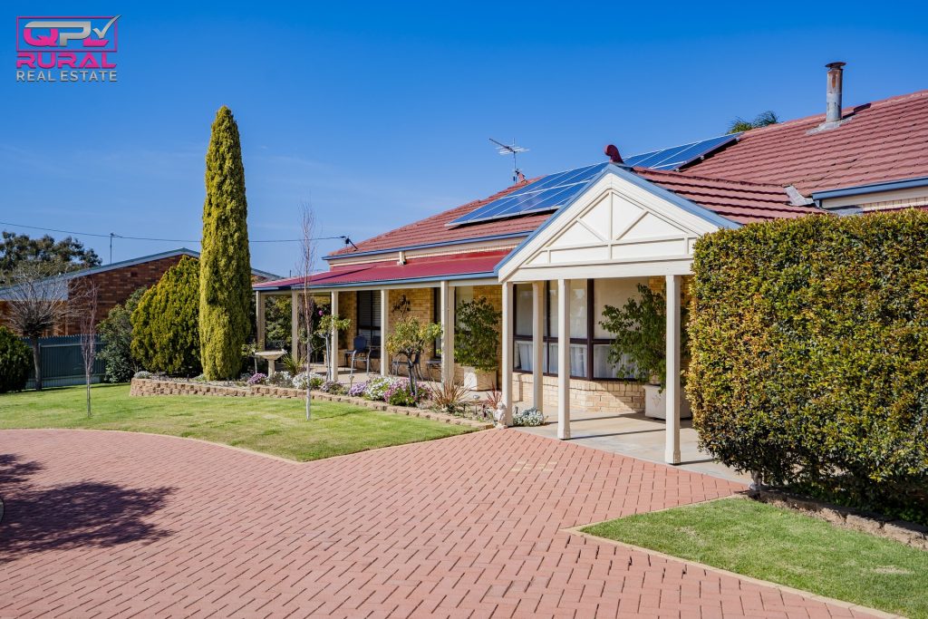 66-68 Boundary Road, Narrandera NSW 2700 - photo 2