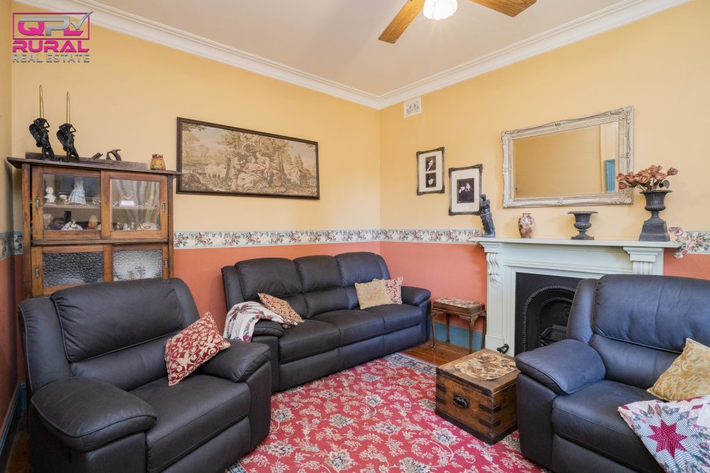 65 Whitton Street, Narrandera NSW 2700 - photo 5