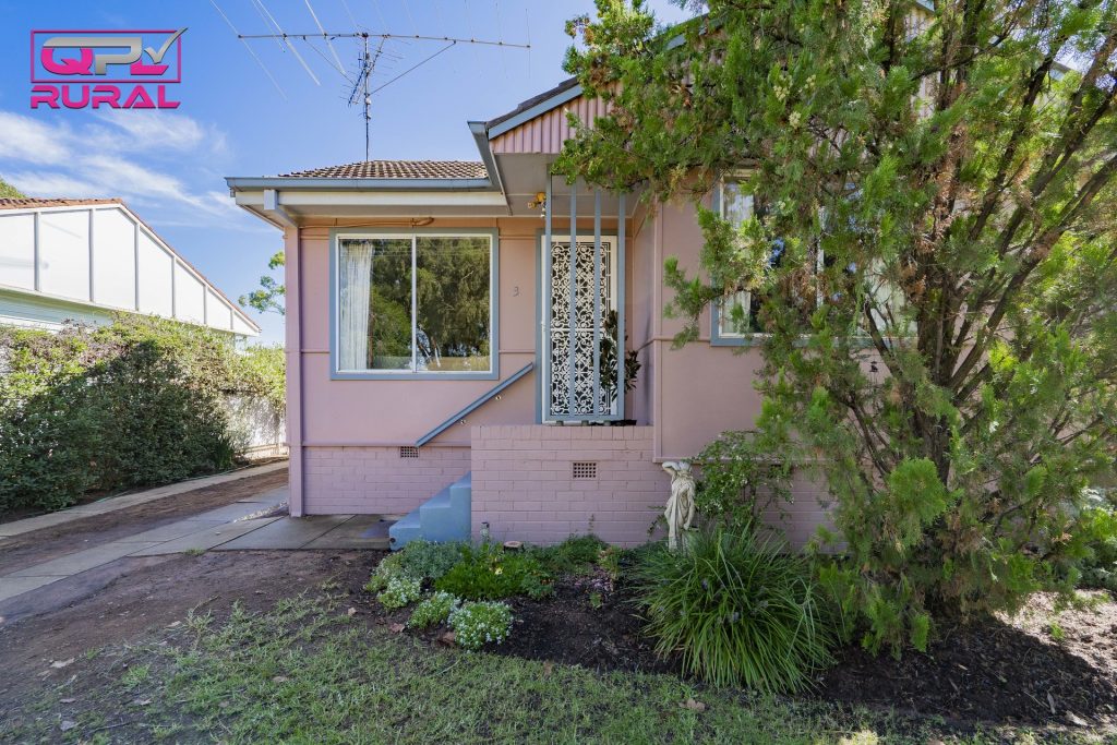 3 Rupert Street, Narrandera NSW 2700 - McGrath Riverina