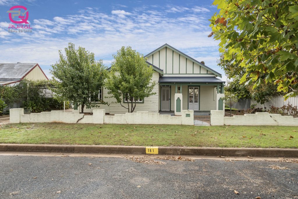 181 Deboos Street, Temora NSW 2666 - McGrath Riverina