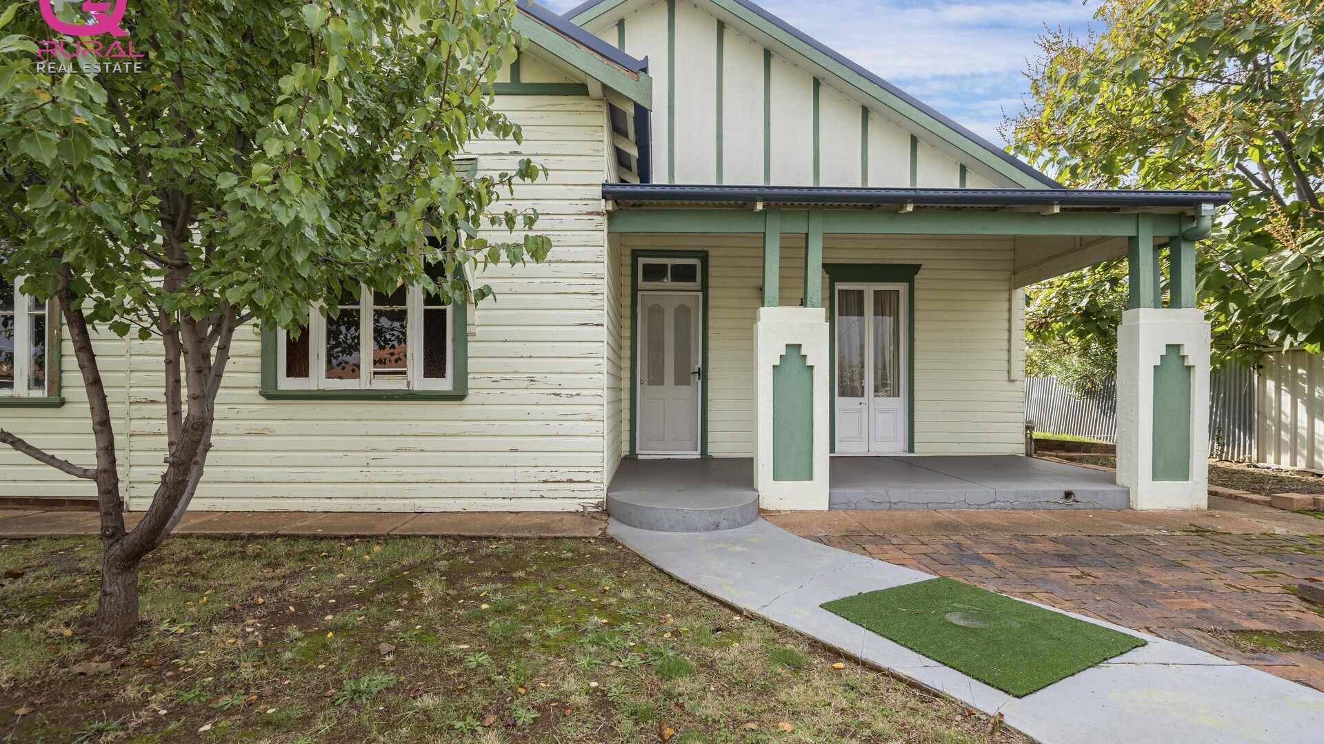 181 Deboos Street, Temora NSW 2666 - photo 15