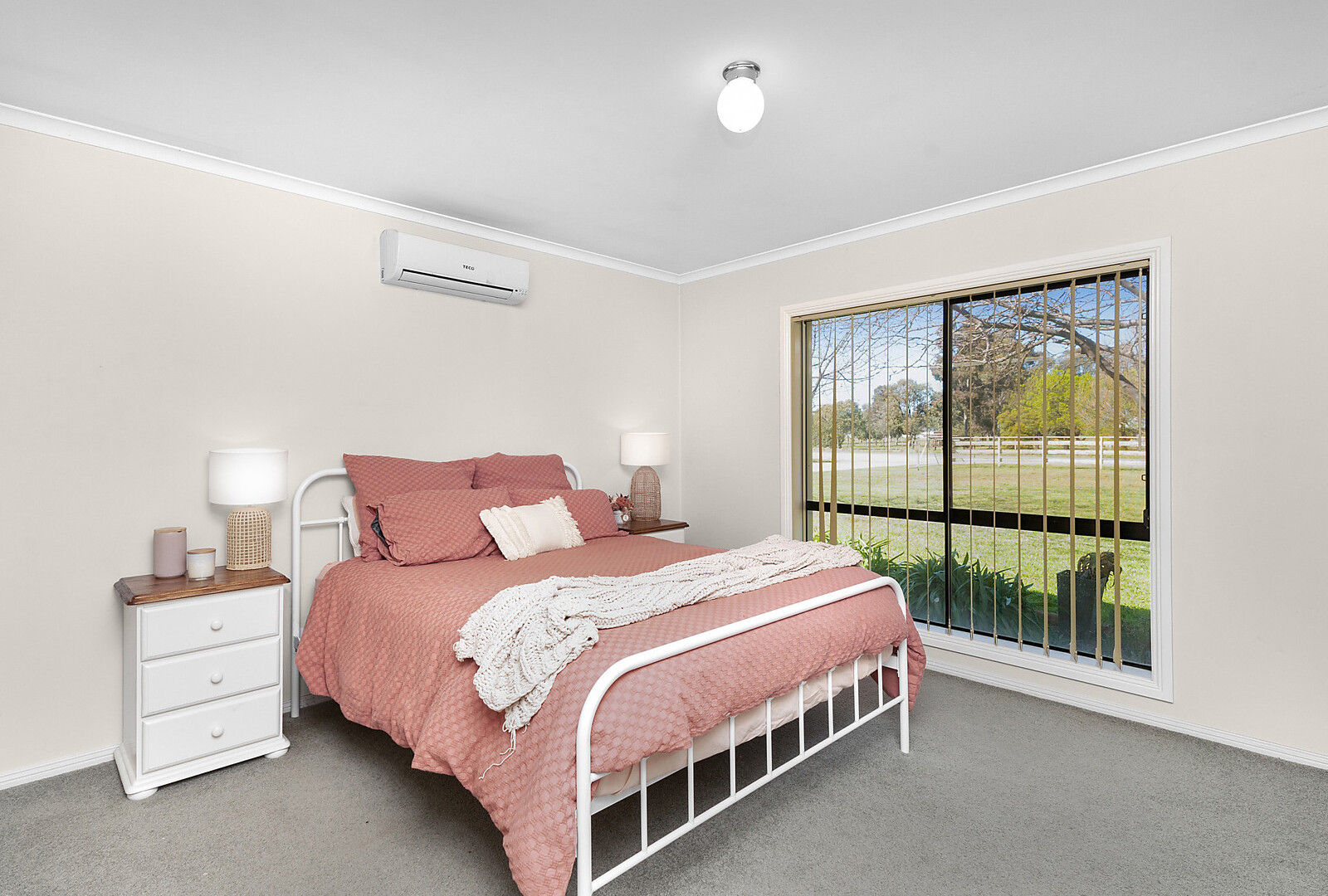 9 Brampton Street, Temora NSW 2666 - photo 5