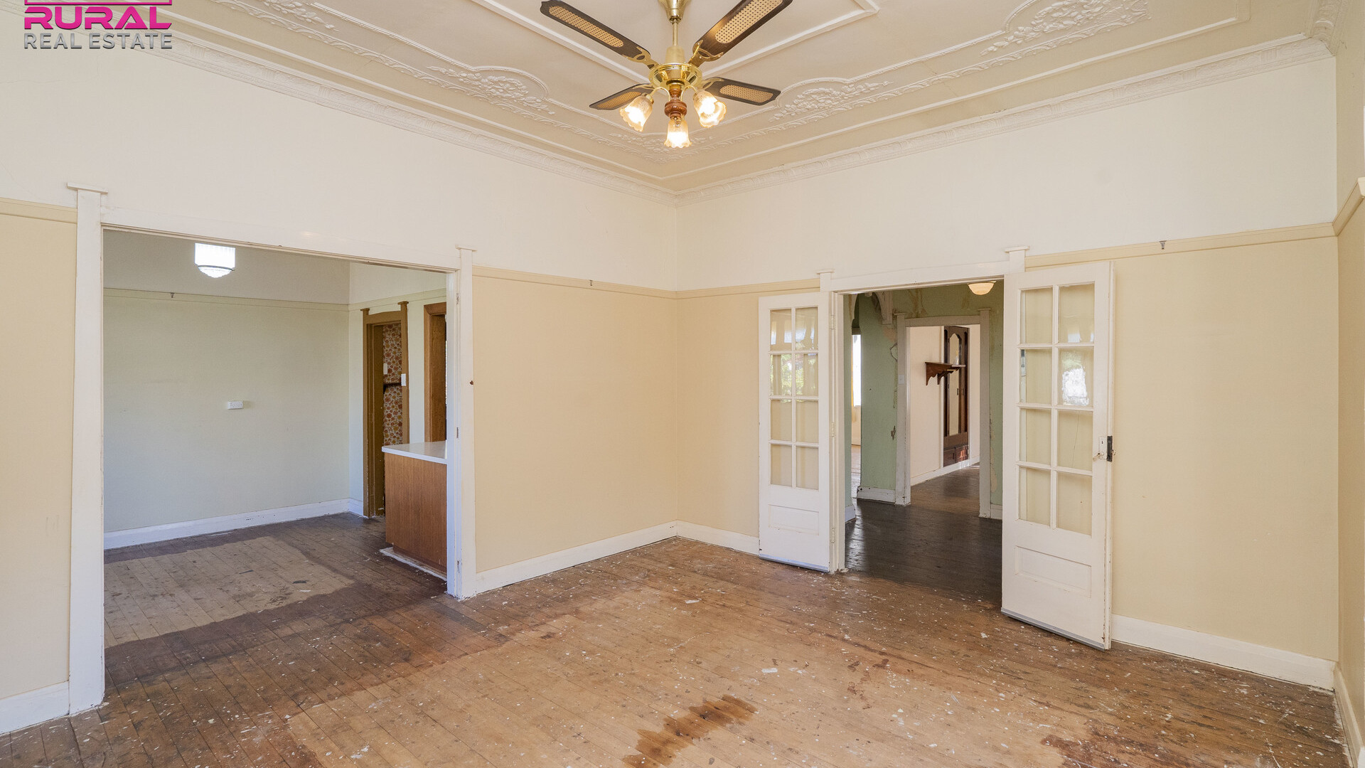 2 Jonsen Street, Narrandera NSW 2700 - photo 6