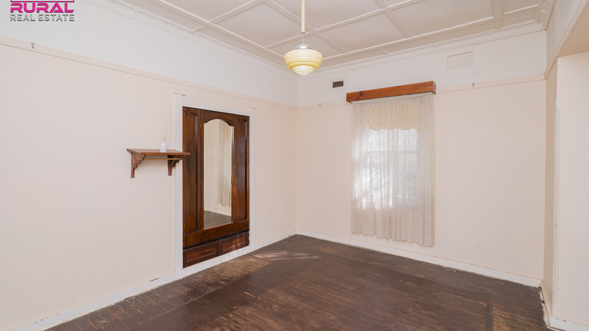 2 Jonsen Street, Narrandera NSW 2700 - photo 9