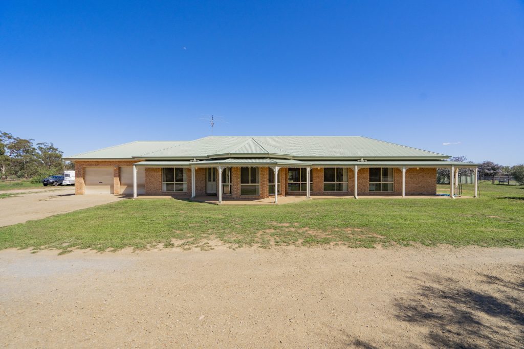 2283 Millwood Road, Coolamon NSW 2701 - photo 3