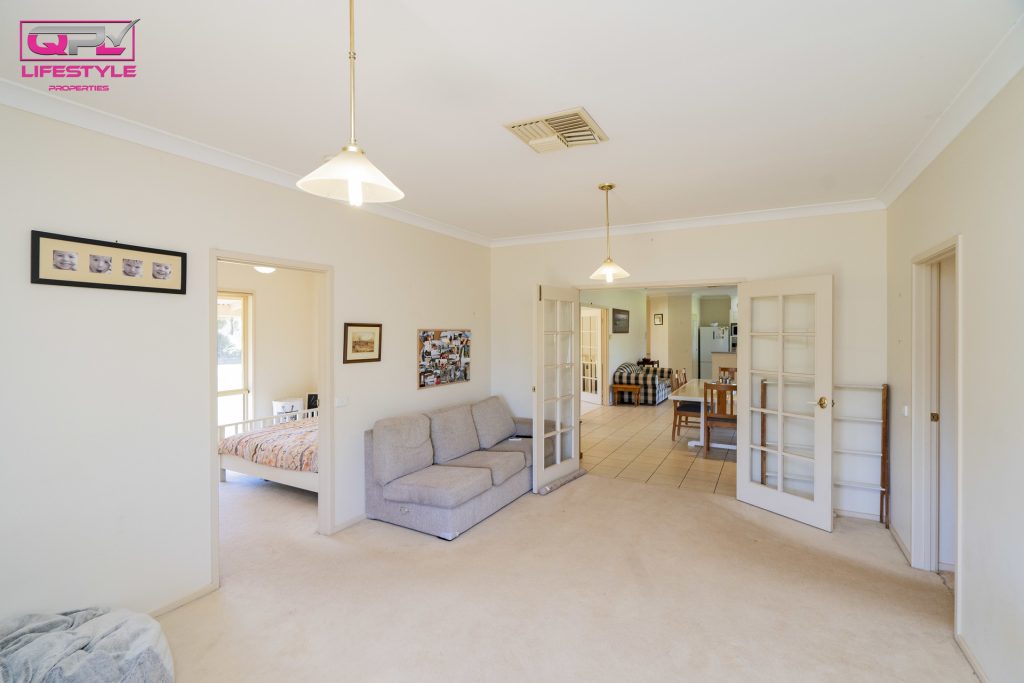 2283 Millwood Road, Coolamon NSW 2701 - photo 9