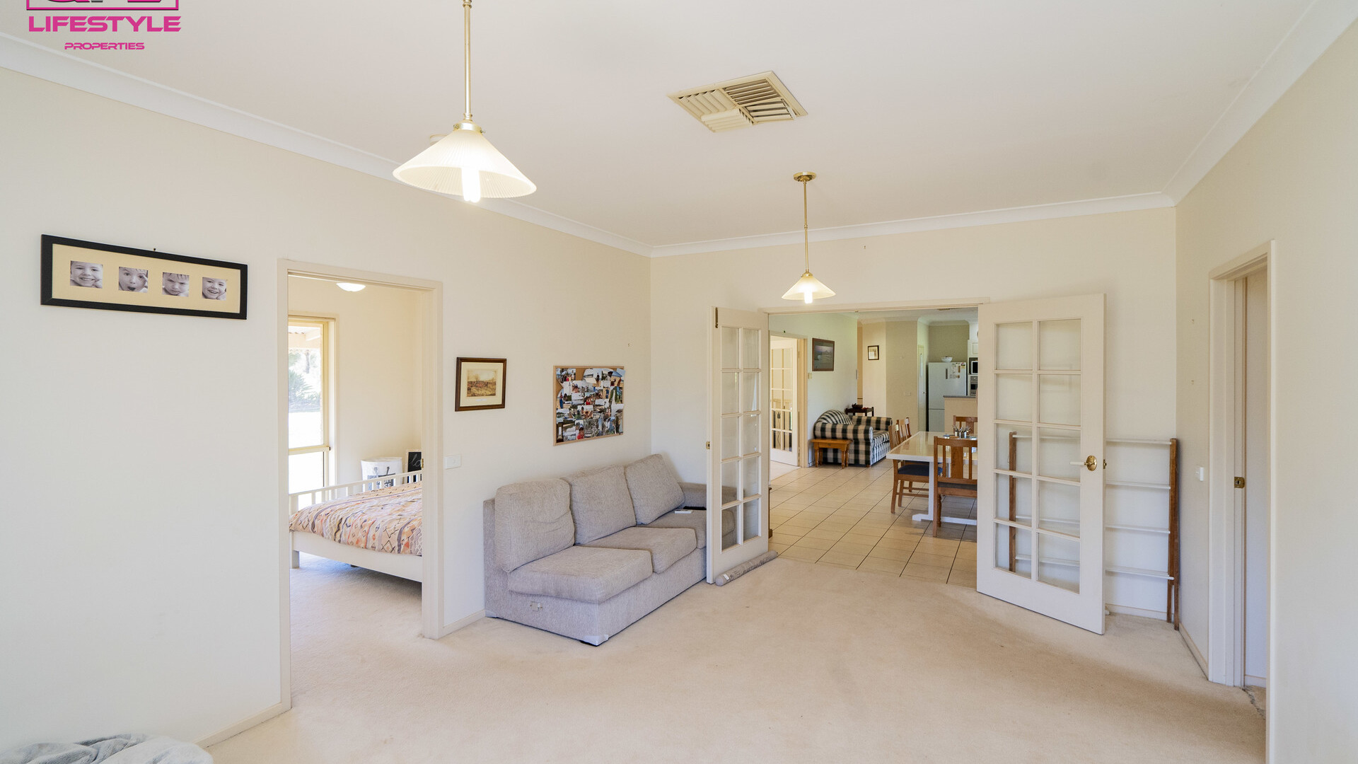2283 Millwood Road, Coolamon NSW 2701 - photo 9