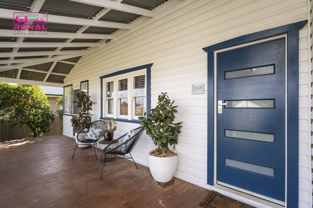 147 Kitchener Road, Temora NSW 2666 - photo 5