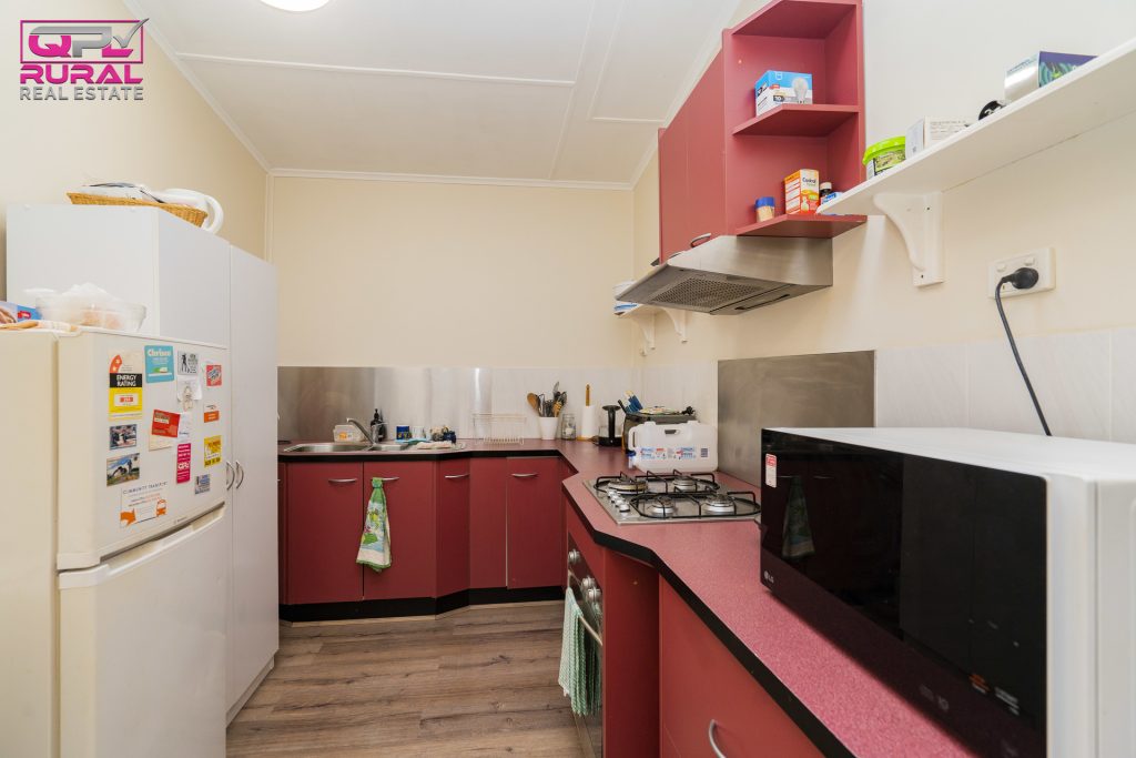 44 & 46B Charles Street, Narrandera NSW 2700 - photo 12