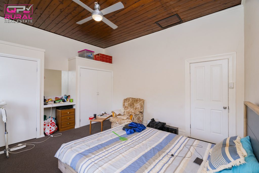 44 & 46B Charles Street, Narrandera NSW 2700 - photo 16