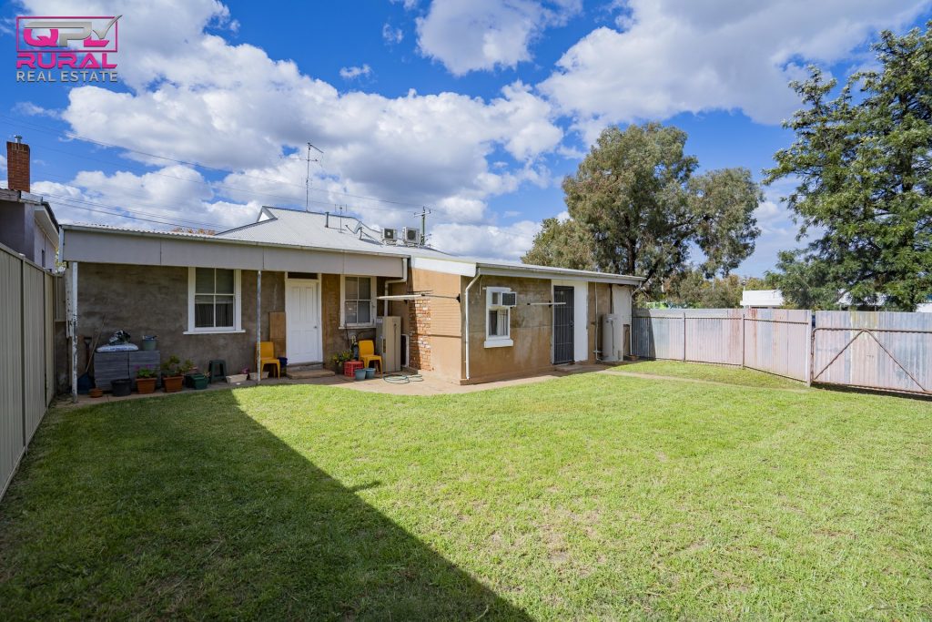 44 & 46B Charles Street, Narrandera NSW 2700 - photo 19