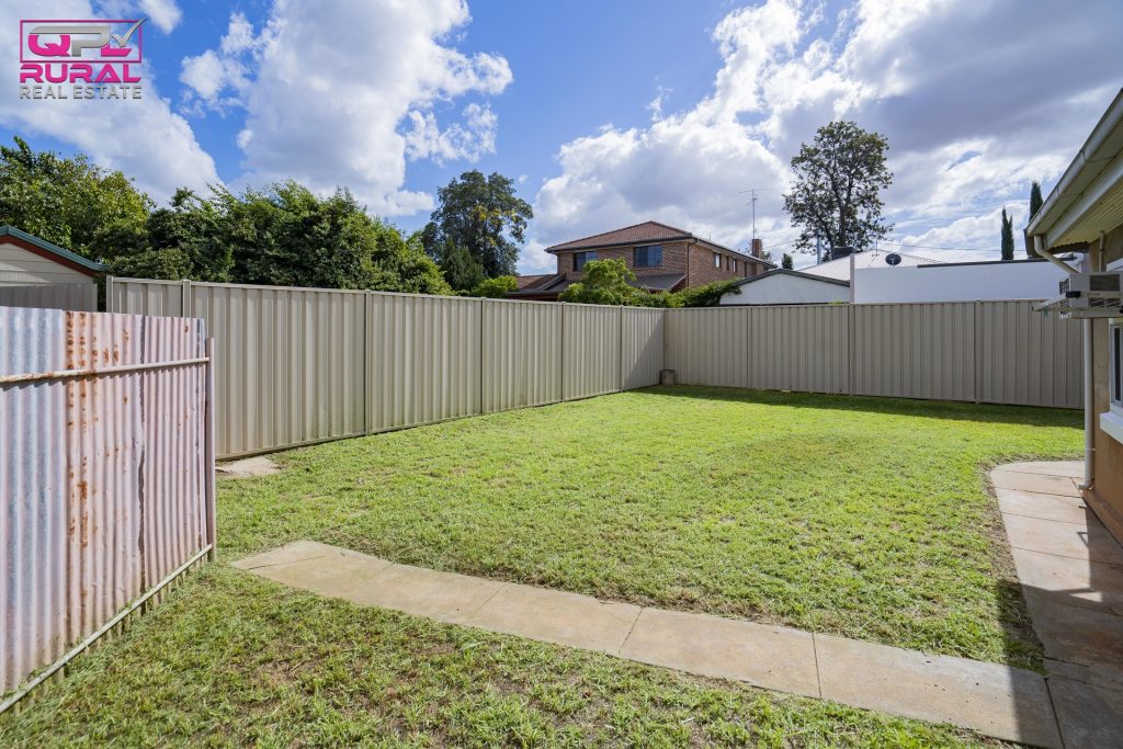 44 & 46B Charles Street, Narrandera NSW 2700 - photo 20