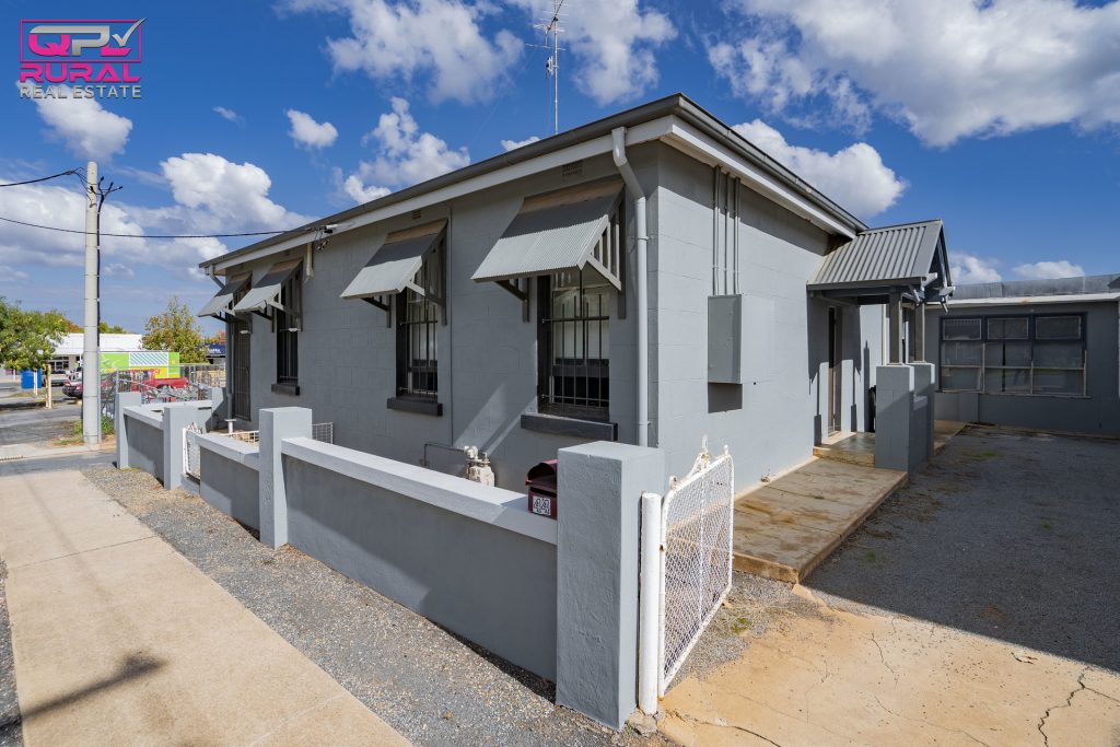 44 & 46B Charles Street, Narrandera NSW 2700 - photo 9
