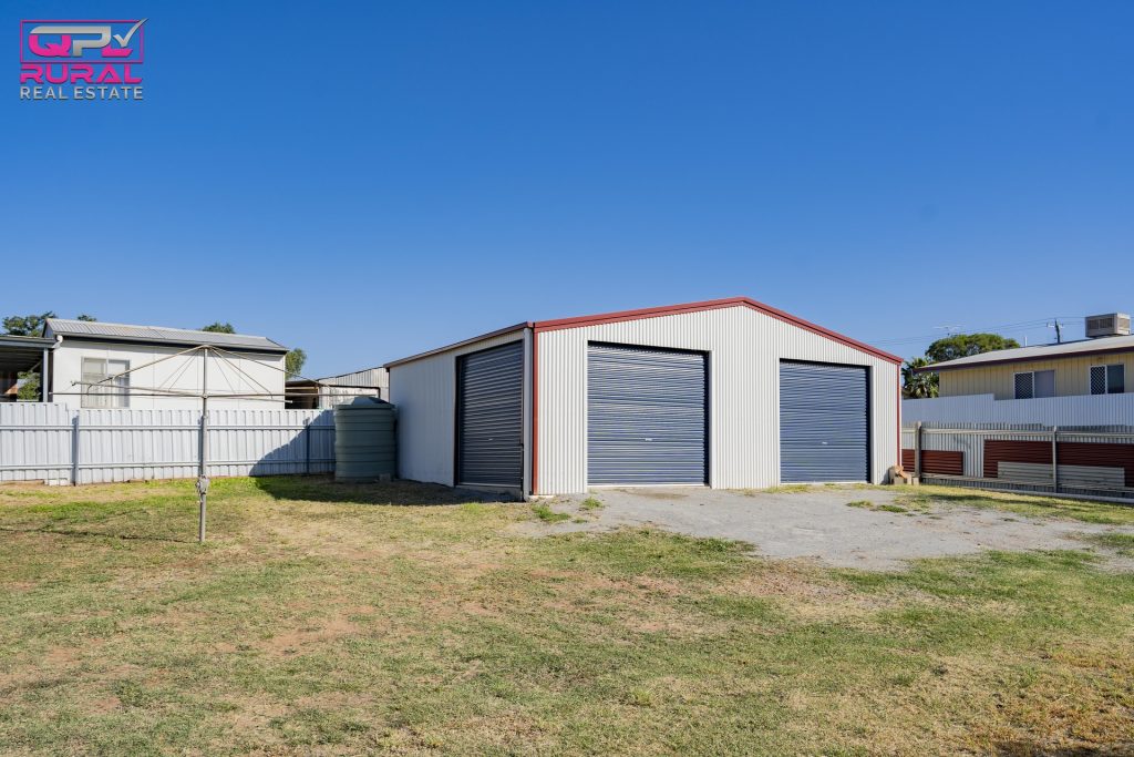 23 Roslyn Street, Narrandera NSW 2700 - photo 13