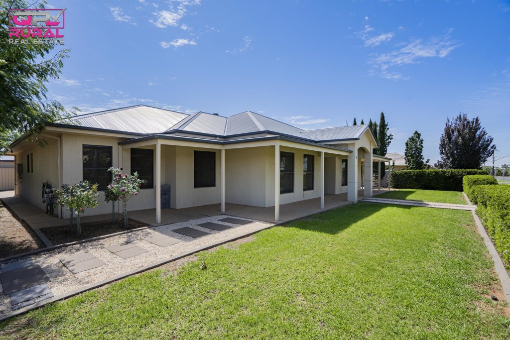 43 Grevillia Street, Leeton NSW 2705 - McGrath Riverina