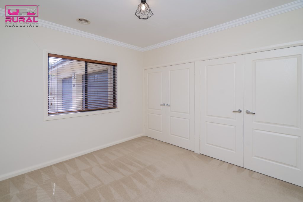 43 Grevillia Street, Leeton NSW 2705 - photo 12