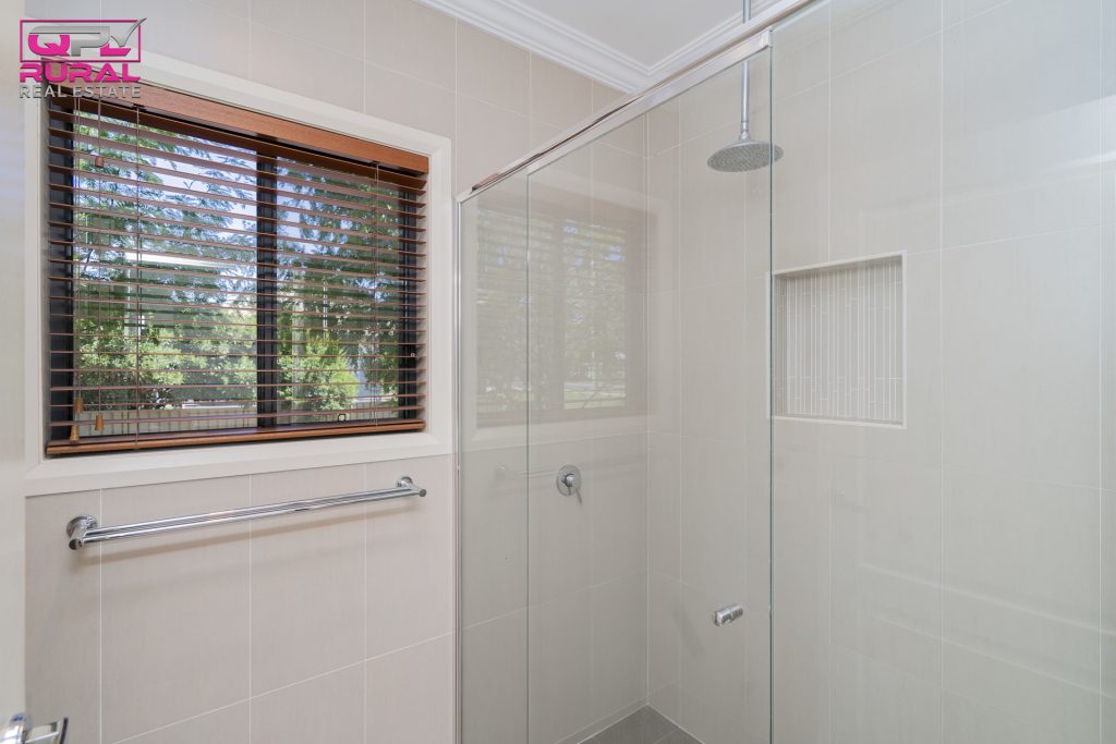43 Grevillia Street, Leeton NSW 2705 - photo 15