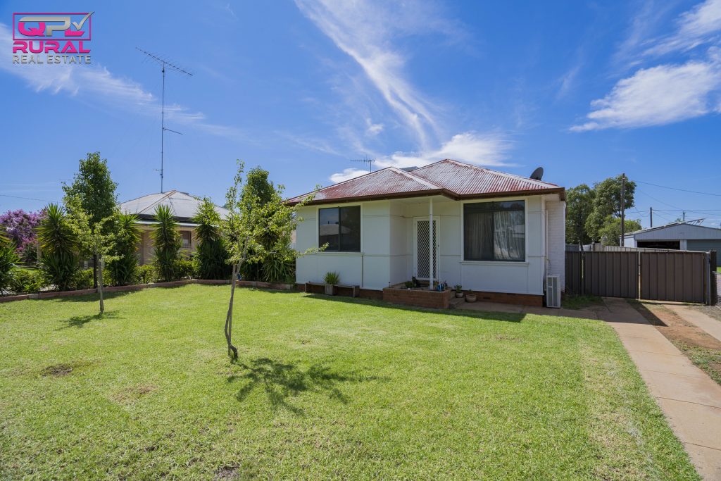 29 Currawang Avenue, Leeton NSW 2705 - McGrath Riverina