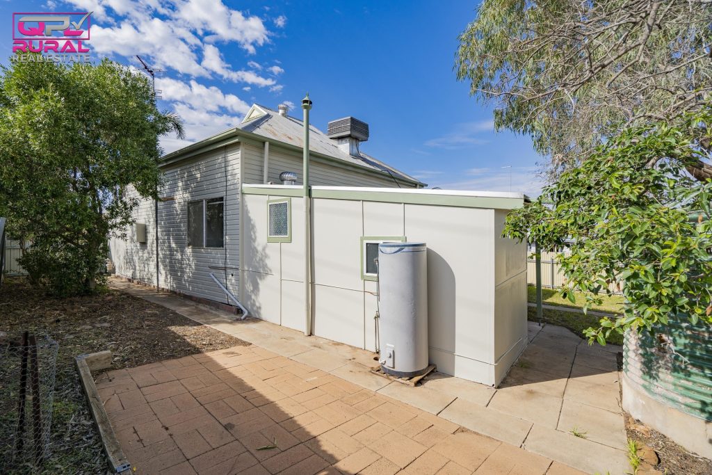 12 Adams Street, Narrandera NSW 2700 - photo 10