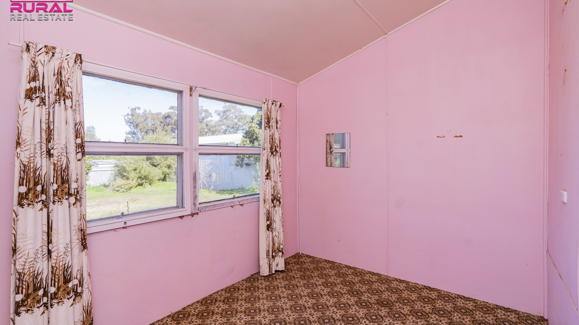 10 Crescent Street, Narrandera NSW 2700 - photo 18