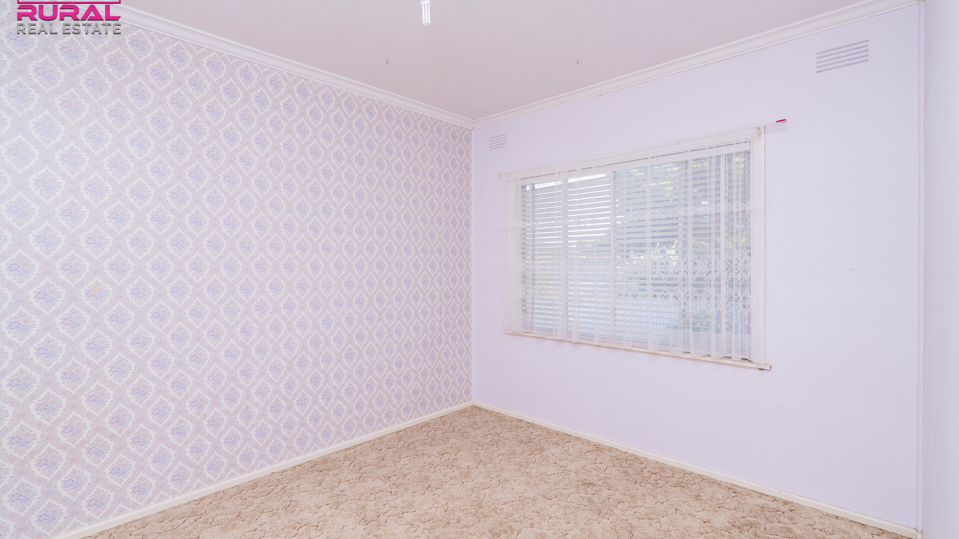 10 Crescent Street, Narrandera NSW 2700 - photo 20
