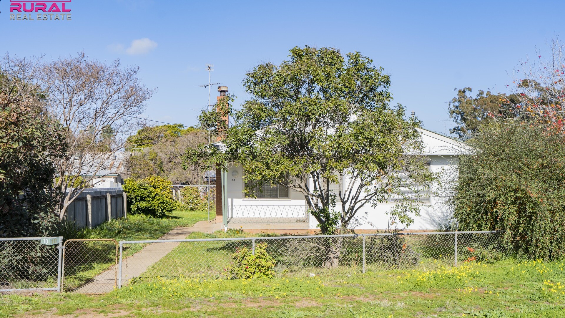 10 Crescent Street, Narrandera NSW 2700 - photo 27