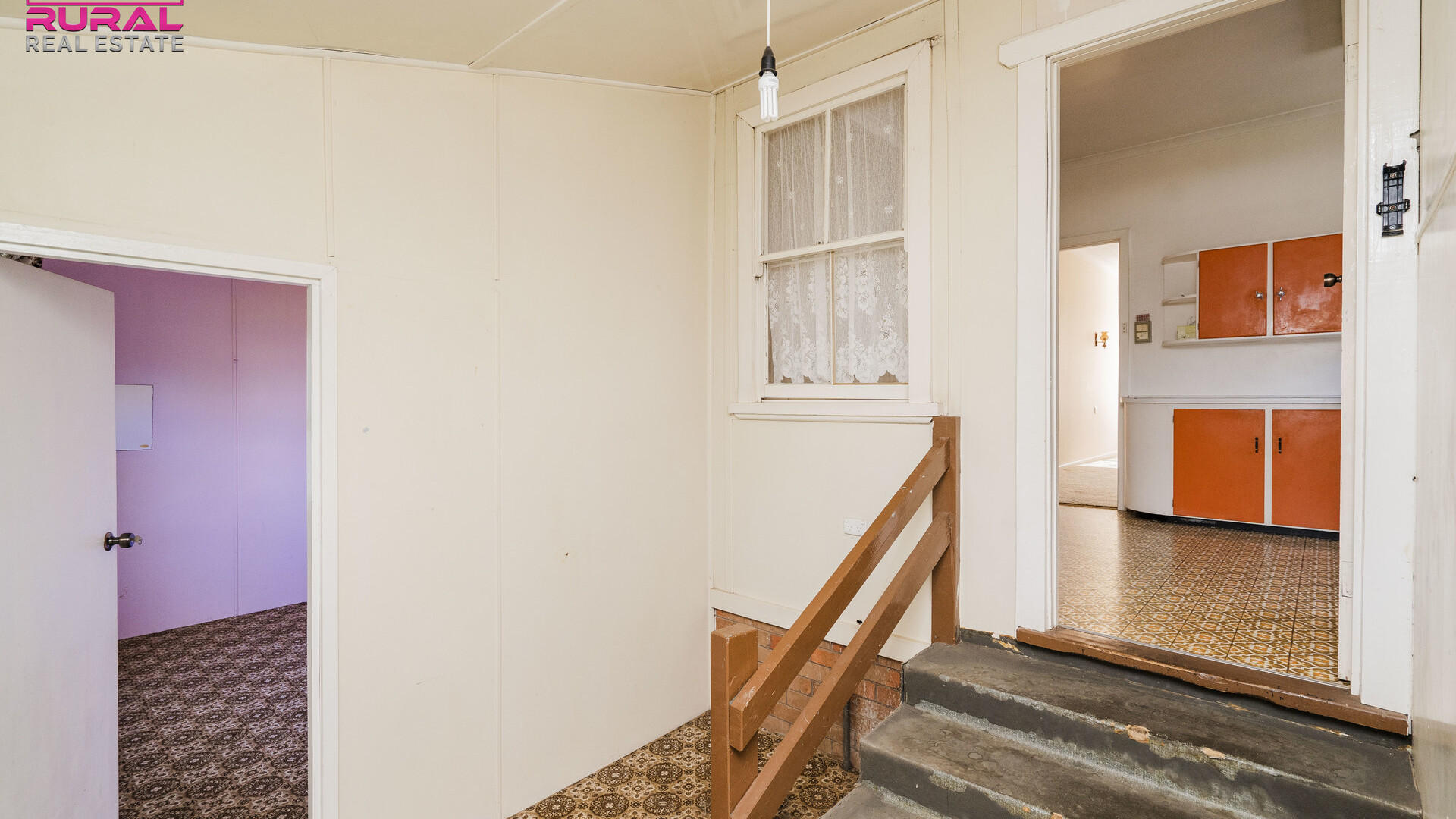 10 Crescent Street, Narrandera NSW 2700 - photo 8
