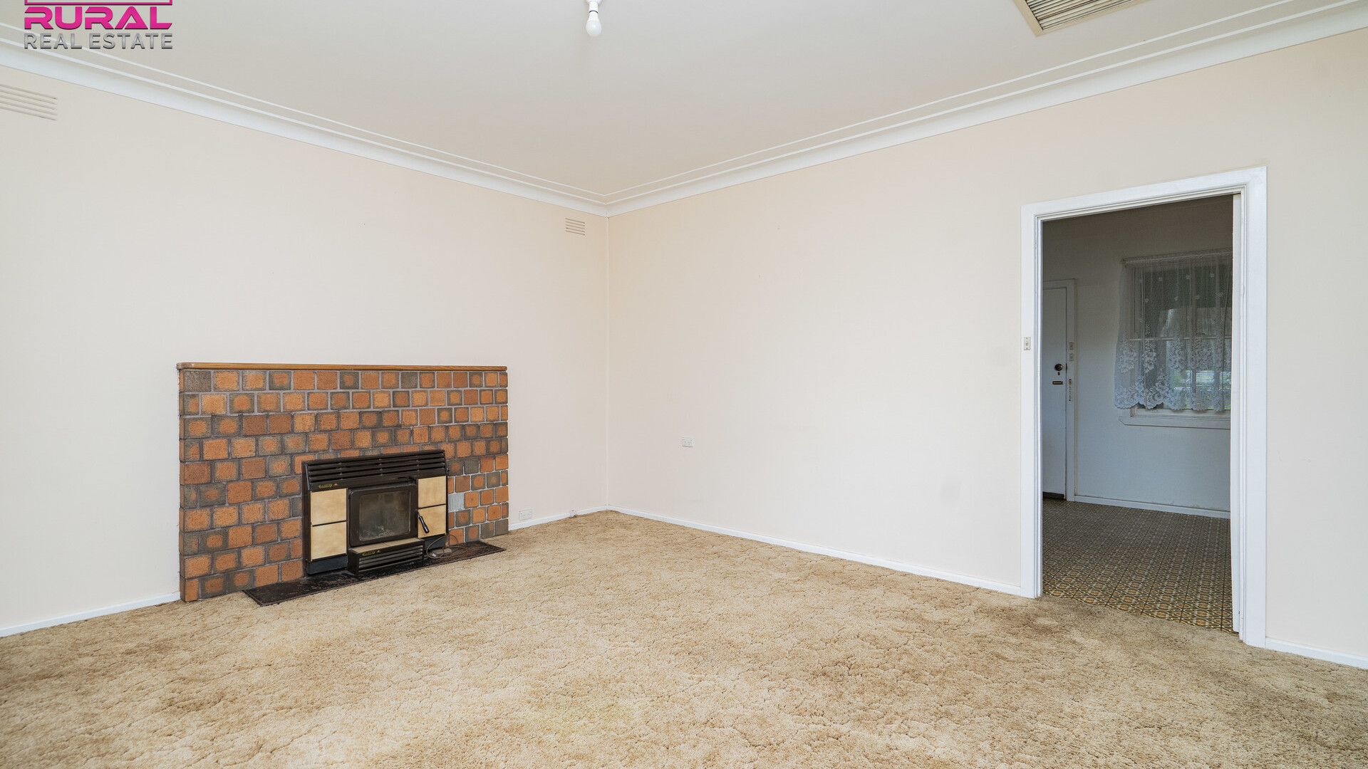 10 Crescent Street, Narrandera NSW 2700 - photo 10