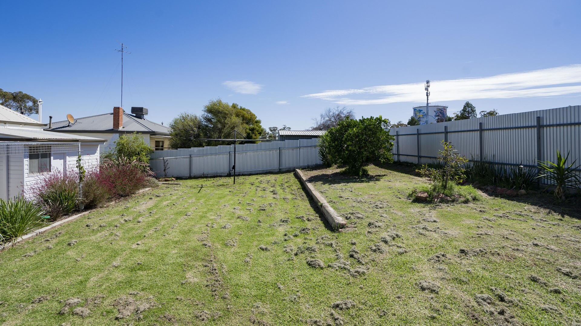 85 Ferrier Street, Narrandera NSW 2700 - photo 14