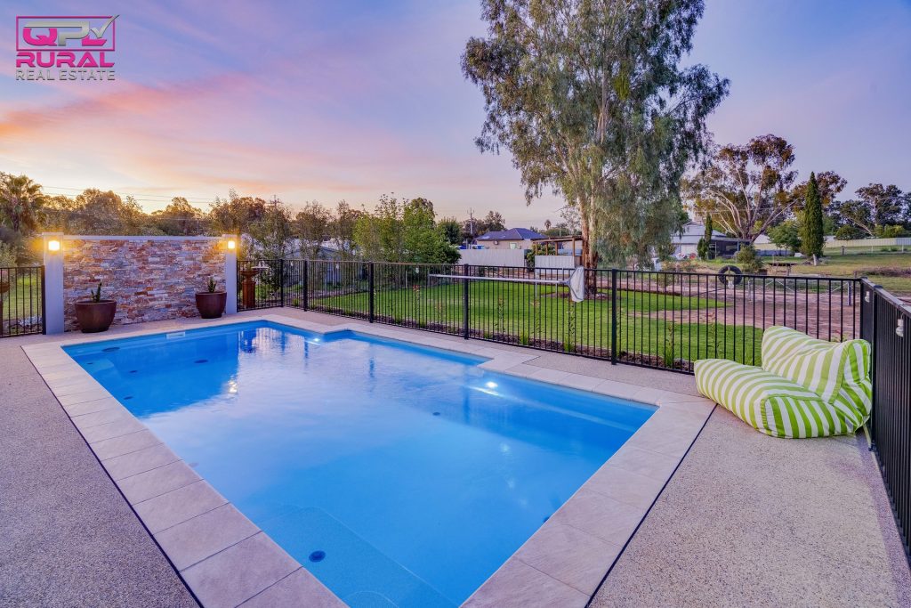 13-15 Hankinson Street, Narrandera NSW 2700 - photo 2