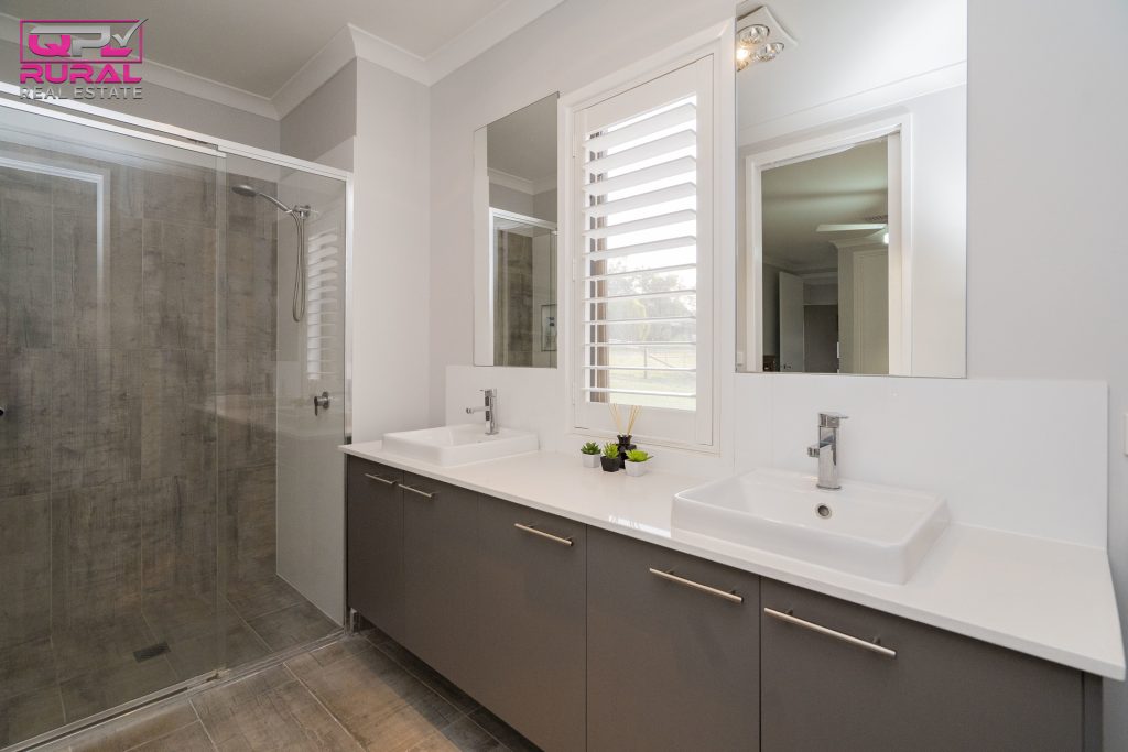 13-15 Hankinson Street, Narrandera NSW 2700 - photo 11