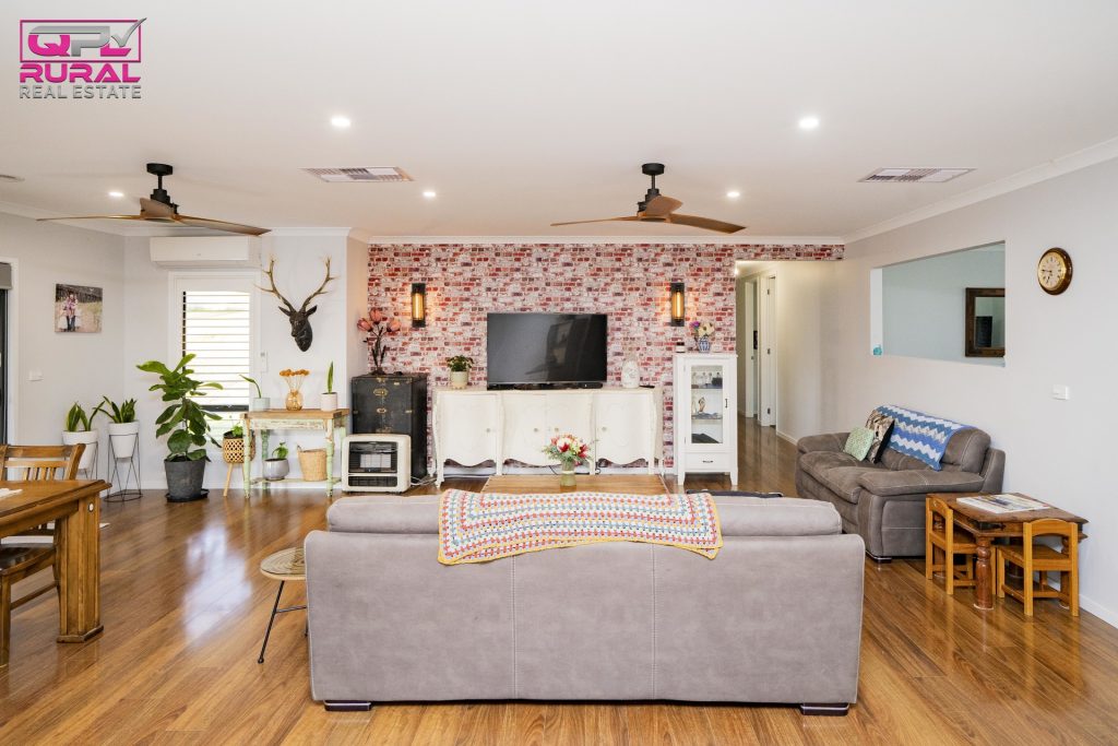 13-15 Hankinson Street, Narrandera NSW 2700 - photo 7