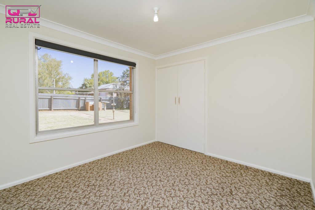40 Riverine Street, Narrandera NSW 2700 - photo 11