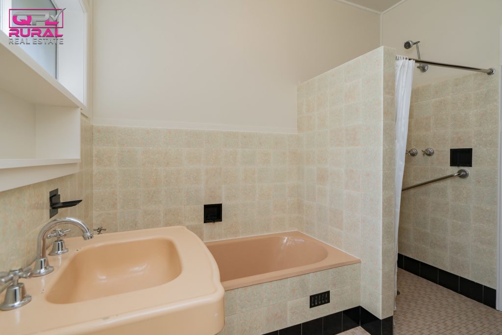 40 Riverine Street, Narrandera NSW 2700 - photo 14