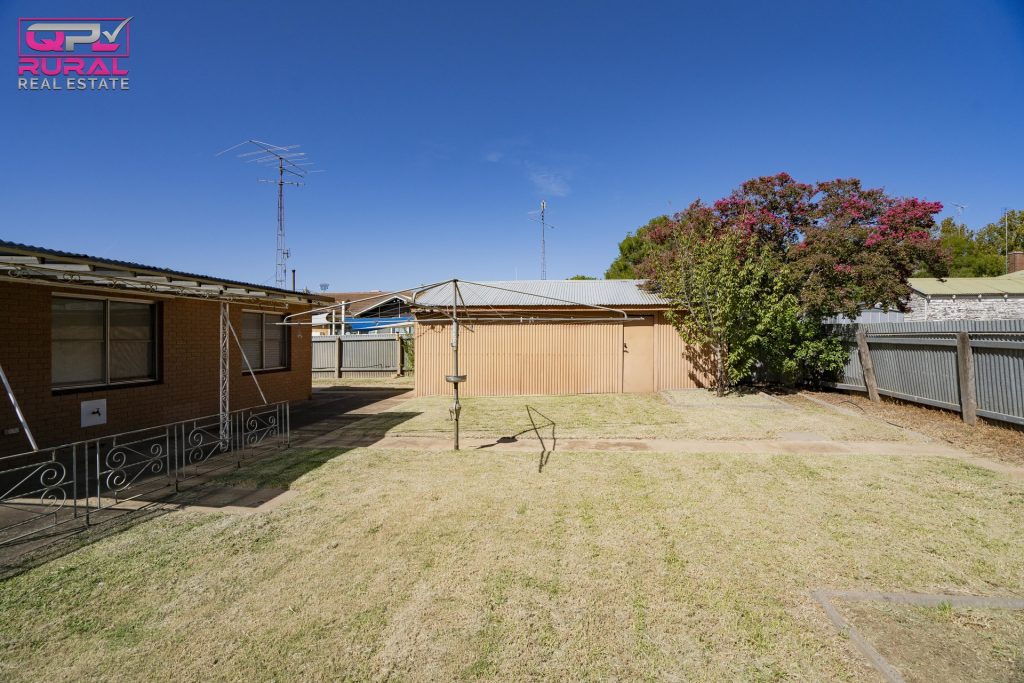 40 Riverine Street, Narrandera NSW 2700 - photo 15
