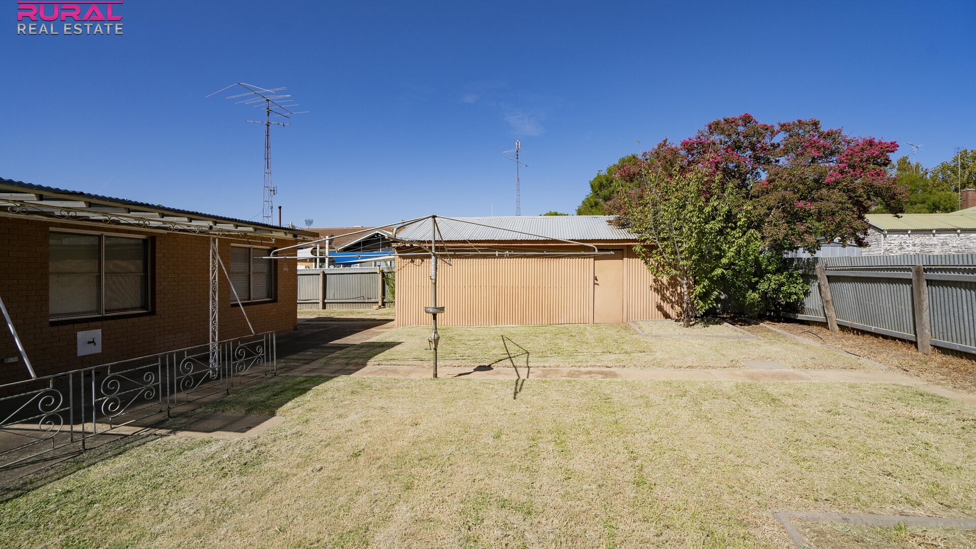 40 Riverine Street, Narrandera NSW 2700 - photo 15