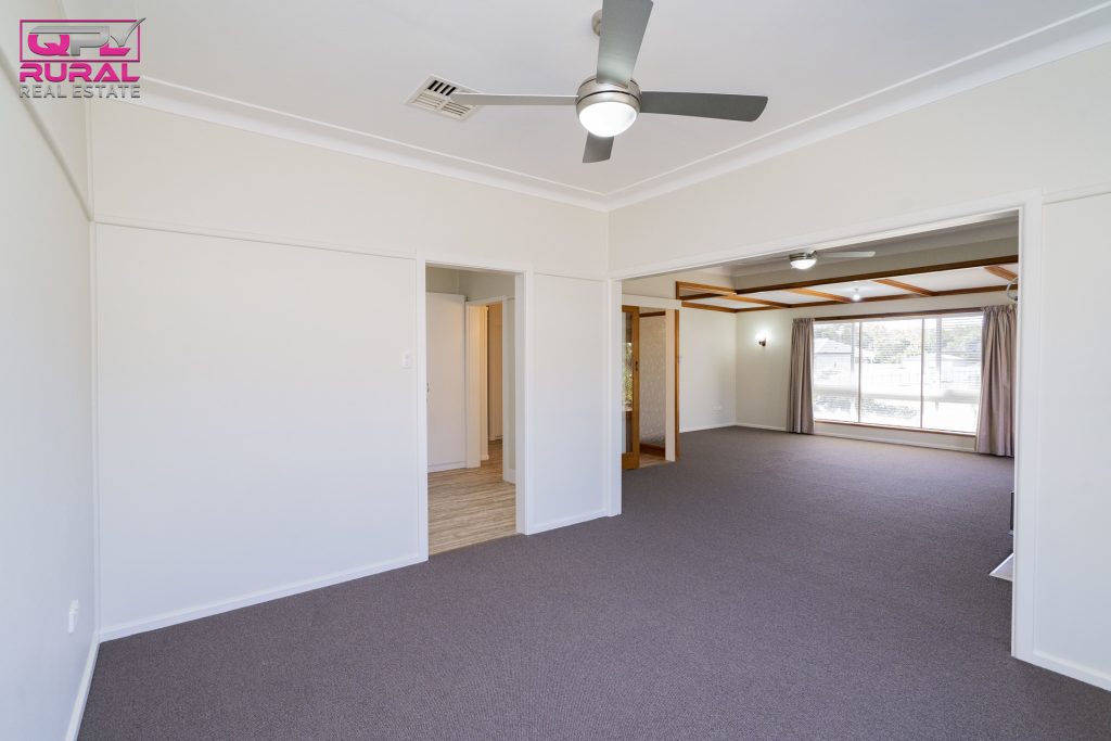 40 Riverine Street, Narrandera NSW 2700 - photo 7