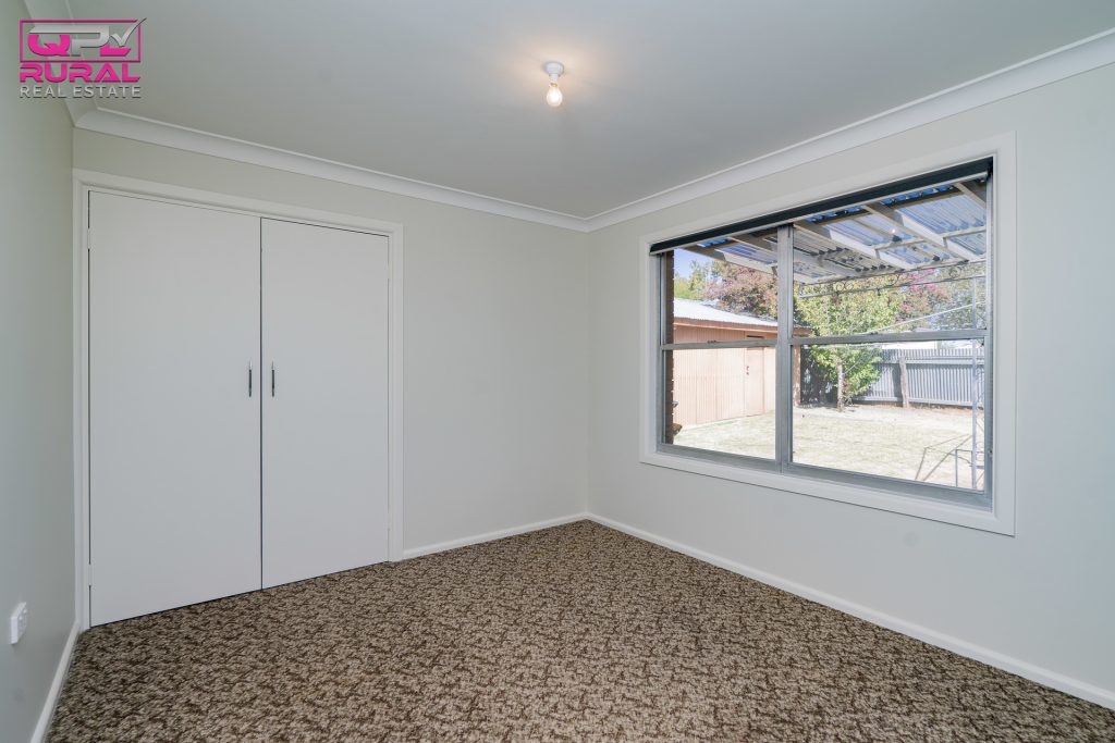 40 Riverine Street, Narrandera NSW 2700 - photo 9