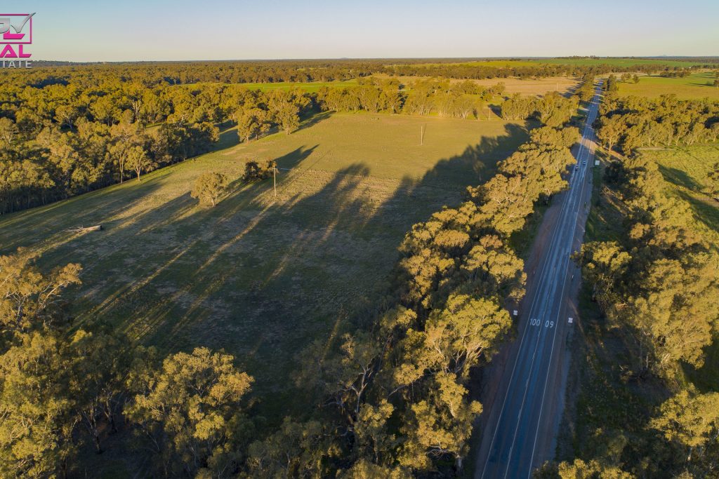 7 Sturt Highway, Narrandera NSW 2700 - photo 8