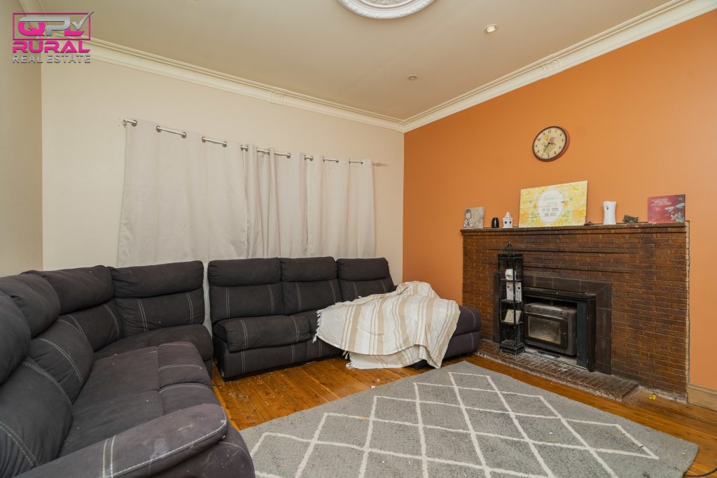 53 Dalgetty Street, Narrandera NSW 2700 - photo 8