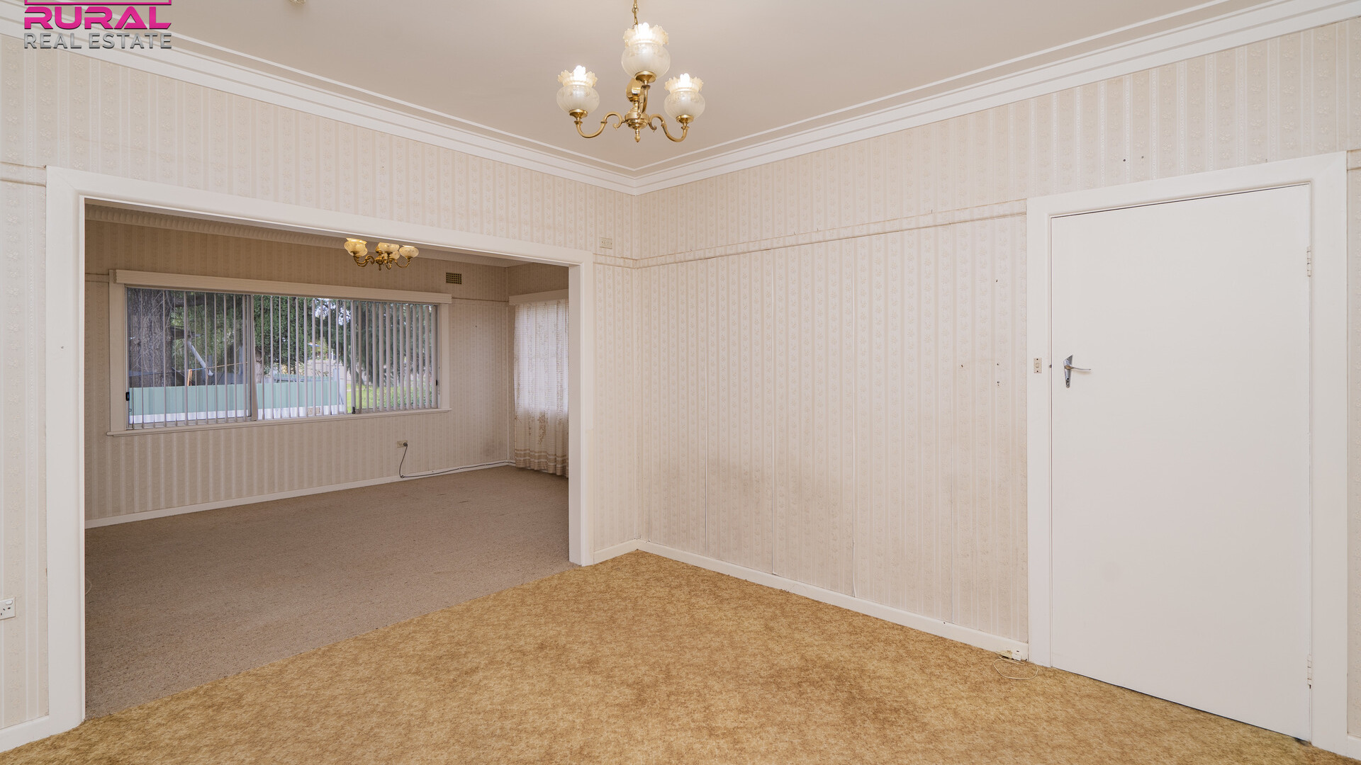 6 Argyle Street, Narrandera NSW 2700 - photo 4