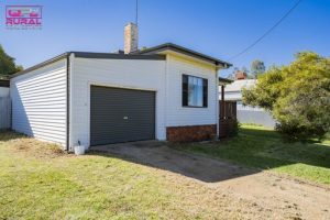 87 Ferrier Street, Narrandera NSW 2700 - photo 3
