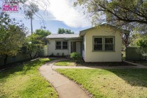 177 Audley Street, Narrandera NSW 2700 - photo 2